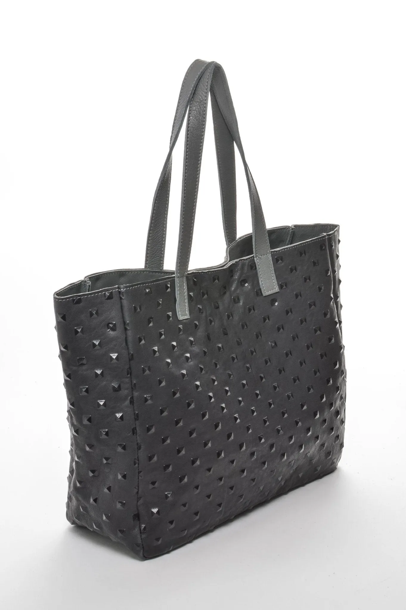 LINA Grey Studs