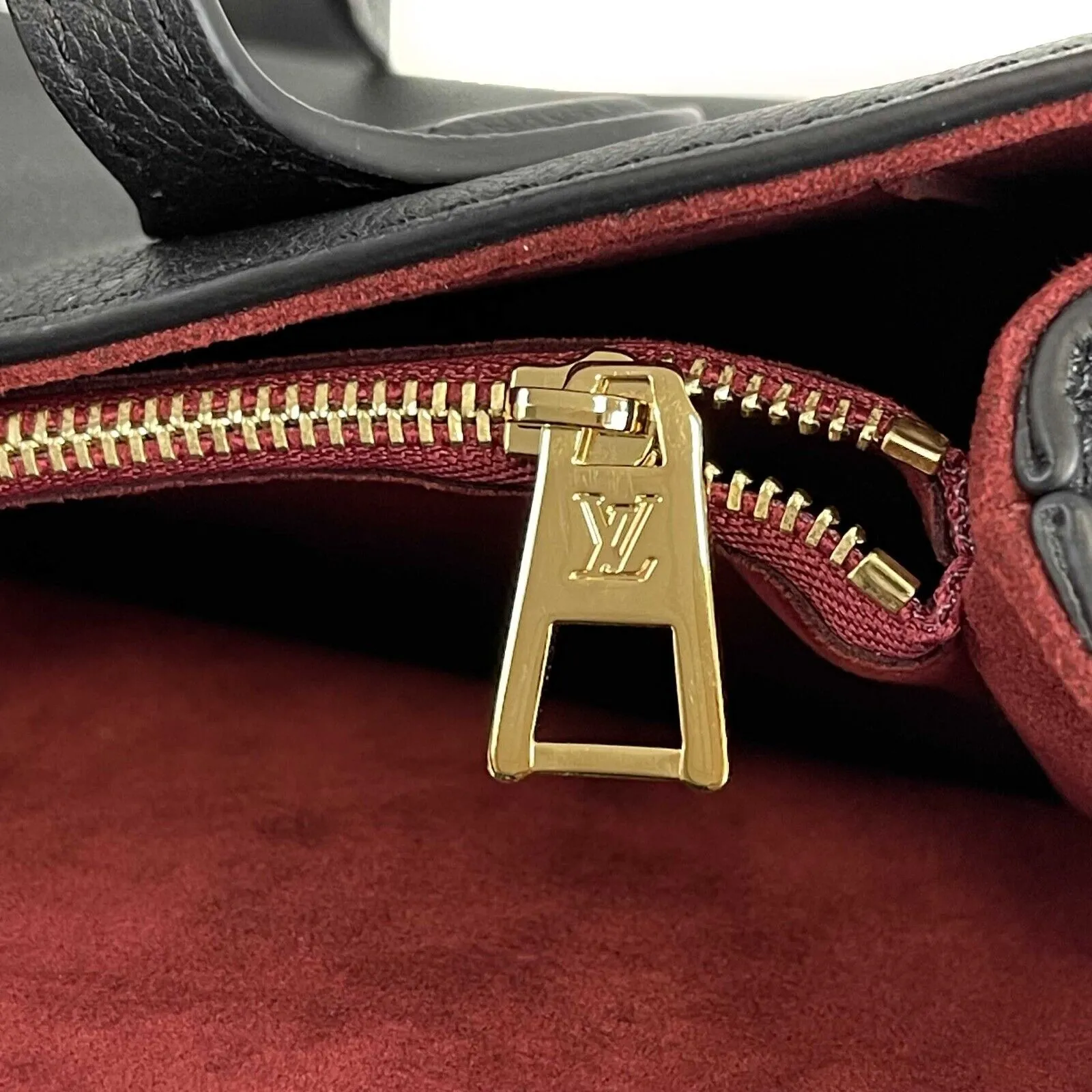 Louis Vuitton - NEW LV Lockme Shopper - Black Leather Shoulder Bag / Tote